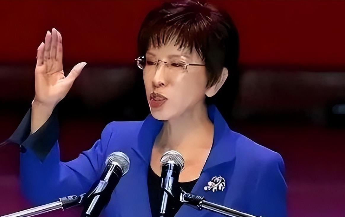 国民党大佬洪秀柱这回是彻底摊牌不装了！2026年1月16日，中国国民党前主席