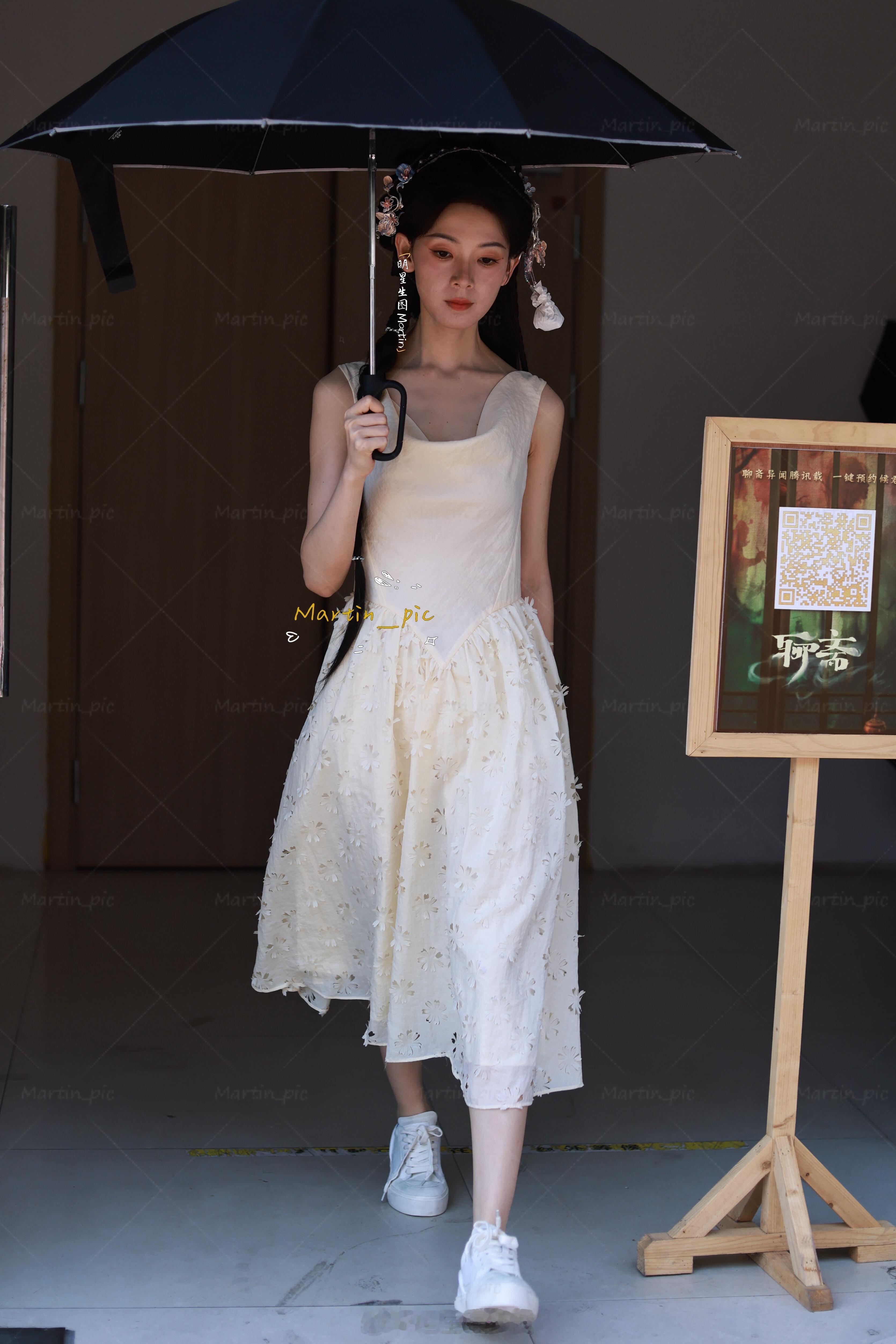 陈瑶出妆生图瑶妹走近了真美得不像话啦​​​