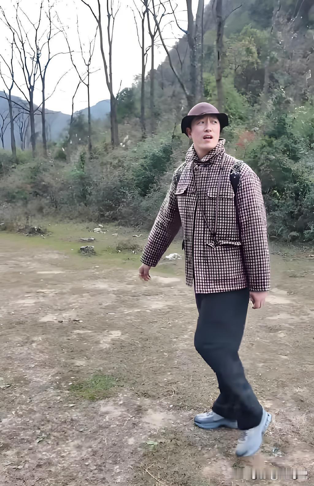 刘翔终于落定自己的新身份，上海莘庄田径基地跨栏项目技术顾问，同时兼任青训形象大使