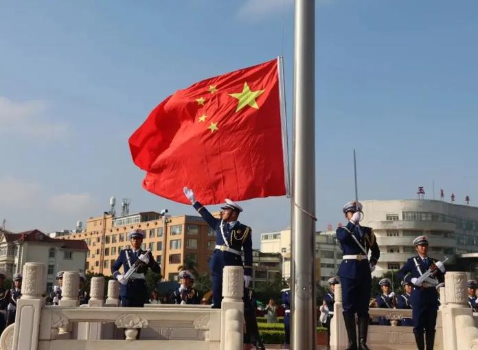 确实没想到！刚清完一批军老虎，解放军又动真格了。4月29日，《解放军报