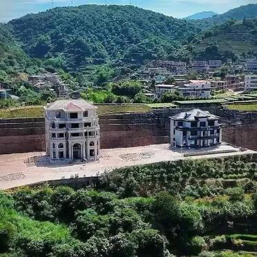 房子不要太大，过于浪费。