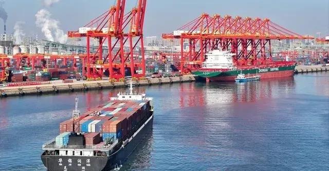 美国再次让世人看到美国的“强大”和为所欲为。中国要美国立即返还该油轮否则中国就可