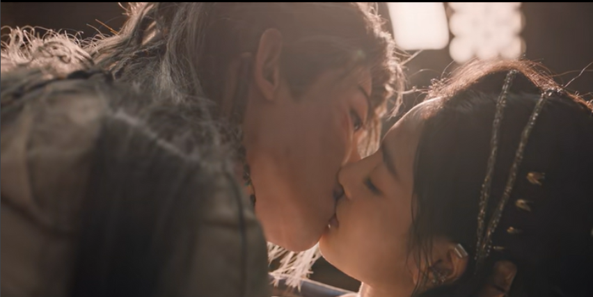 《天地剑心》女将军被偷亲，这也太甜了！甜到跺脚！