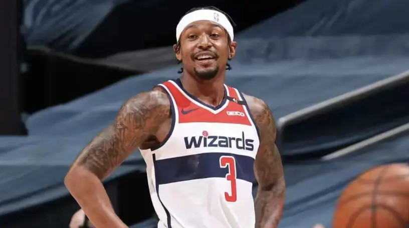 奇才这队有意思。这几年基本就是废品中转站，别的球队不要的，不好处理的，他就负责