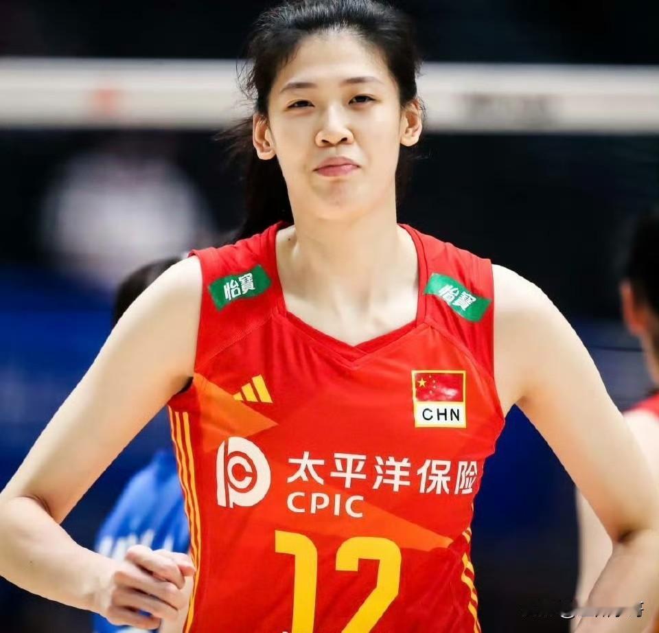 米兰不讲武德，中国主攻手李盈莹留洋神秘面纱即将揭开。据悉，米兰因李盈莹伤病状况趁