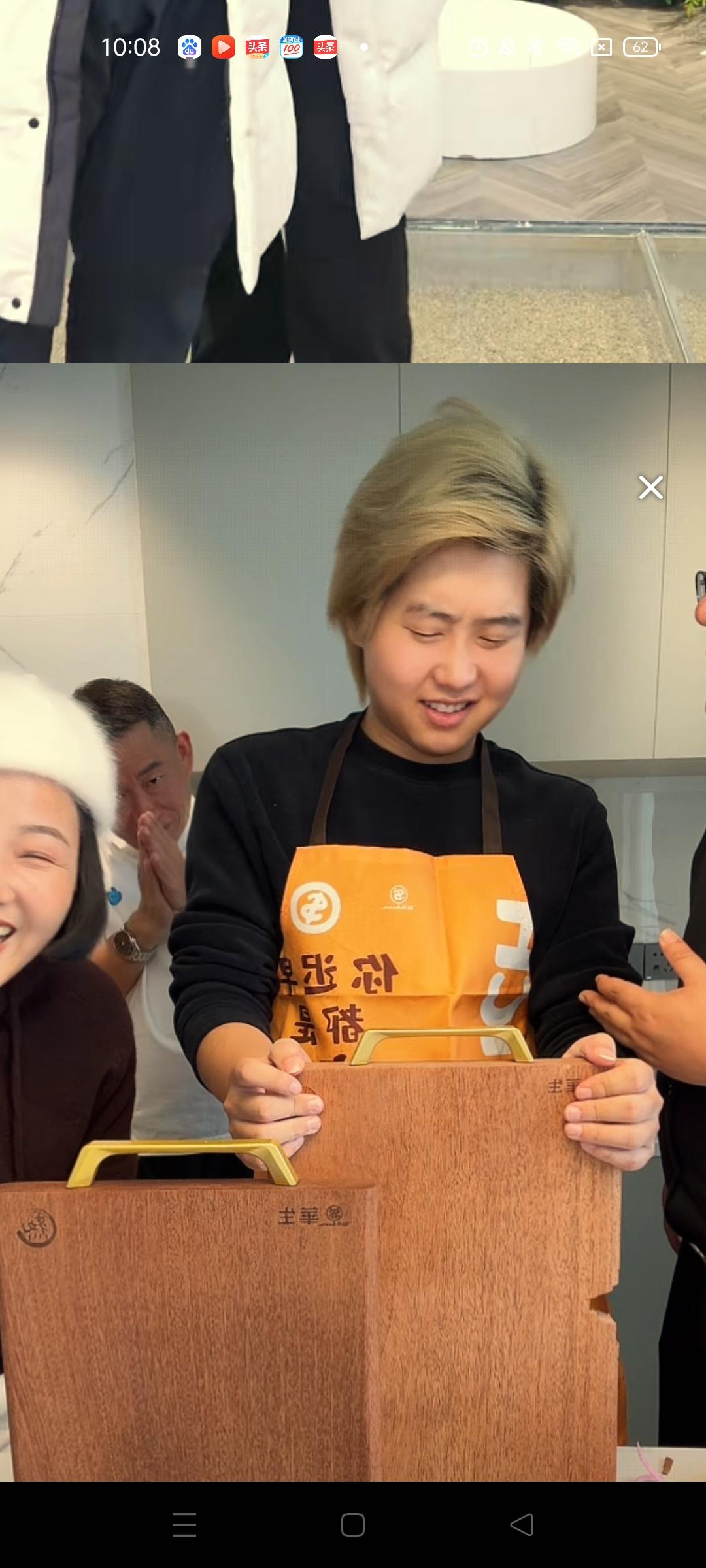 周末被找回来的孩子都在努力帮爸爸妈妈把好物推荐给更多需要的朋友。姜甲儒在雅鹿旗舰