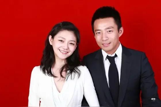 为什么有人会觉的大s没钱，具也没钱啊？挺有意思的。大s很早就很会赚钱了，而且
