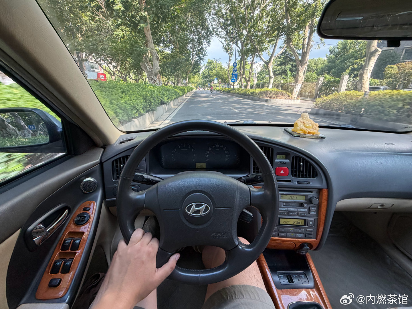 今日搭乘C919来到了美丽的南京，顺手买了台现代小汽车，并计划在周边逗留几天。这