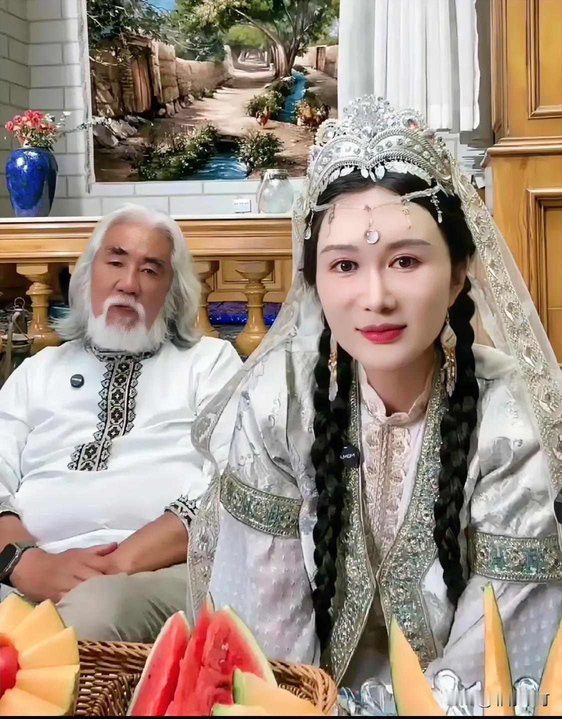 看来再甜蜜的爱情也架不住时间的考验张纪中和杜星霖这对老夫少妻，当年恩爱的多甜