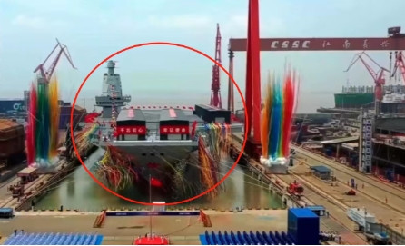为什么福建舰这么久还不服役？其实说白了，是因为福建舰的技术问题，没办法直接服役。