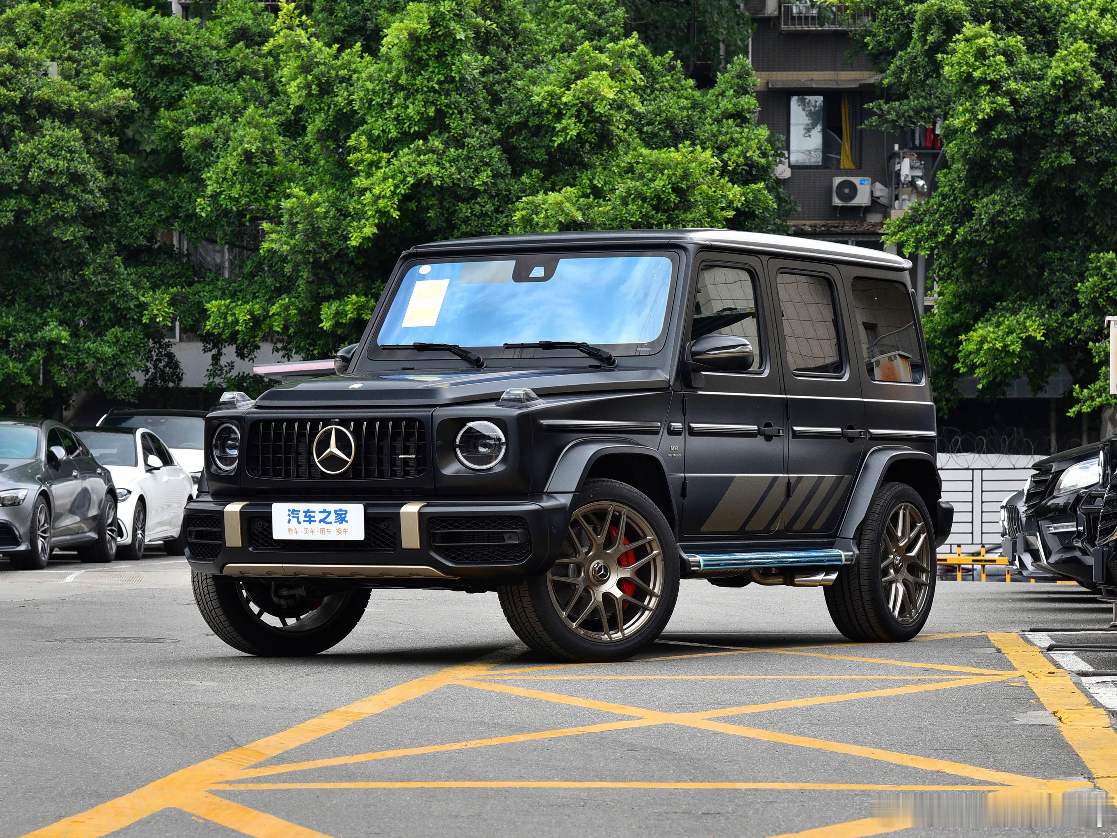 奔驰G63甲辰限量版【厂家拍卖车】24款指导价292万全款优惠19万包