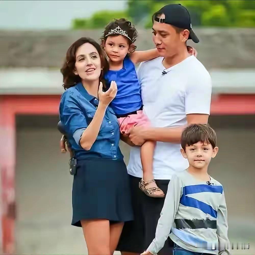 刘烨的妻子安娜说，我要选择我的生活在中国。我也说不出来为什么？就是有一种感恩，有