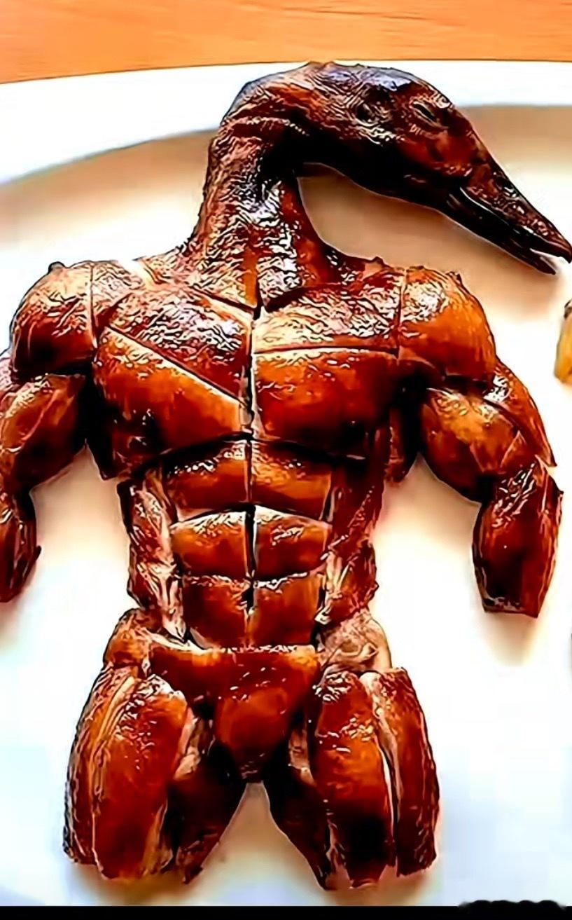 秃粉相信的太多，是因为他们知道的太少。俄罗斯社会的黑暗，普通人哪怕窥知一二，也会