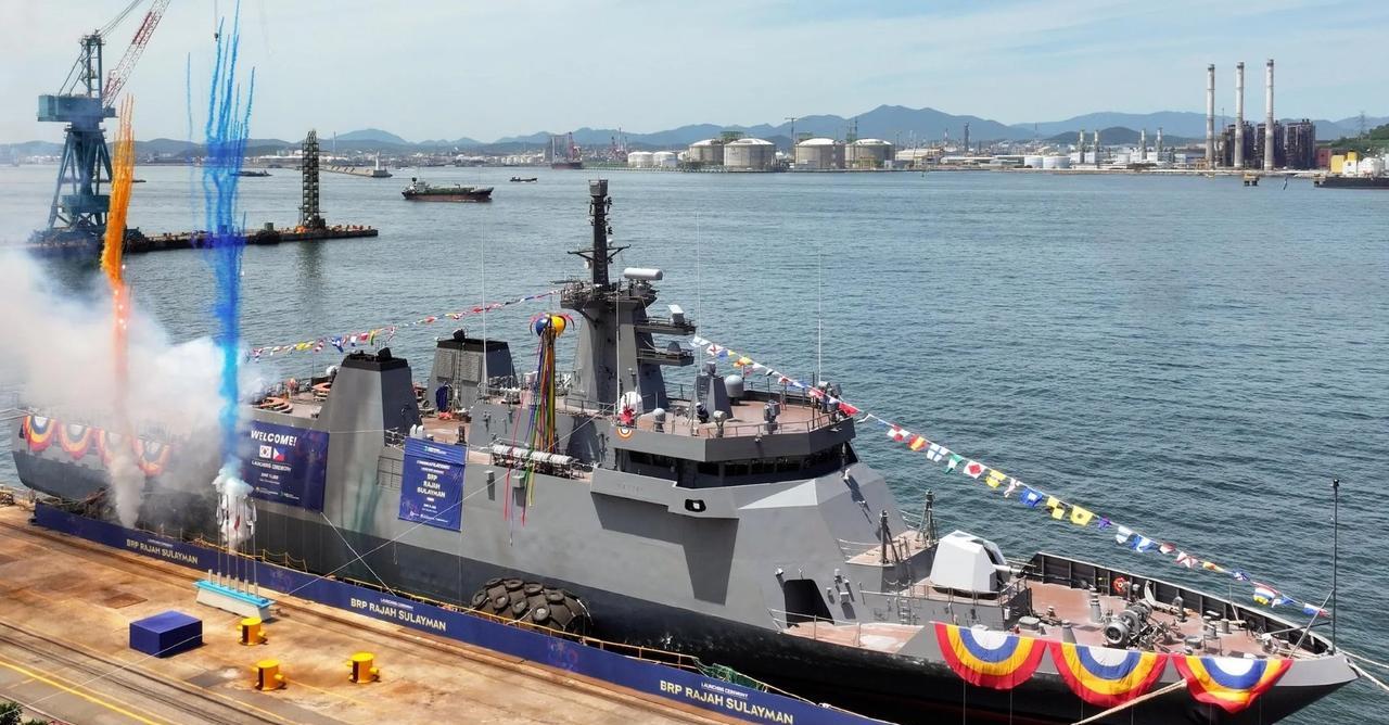 6月11日菲律宾海军首艘HDP-2200型近海巡逻舰“拉贾苏莱曼”号在韩国现代