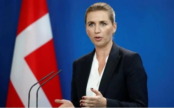 谁也没想到，格陵兰岛这个看似无解的“死局”，竟然被丹麦女首相用一种“自我阉割”的