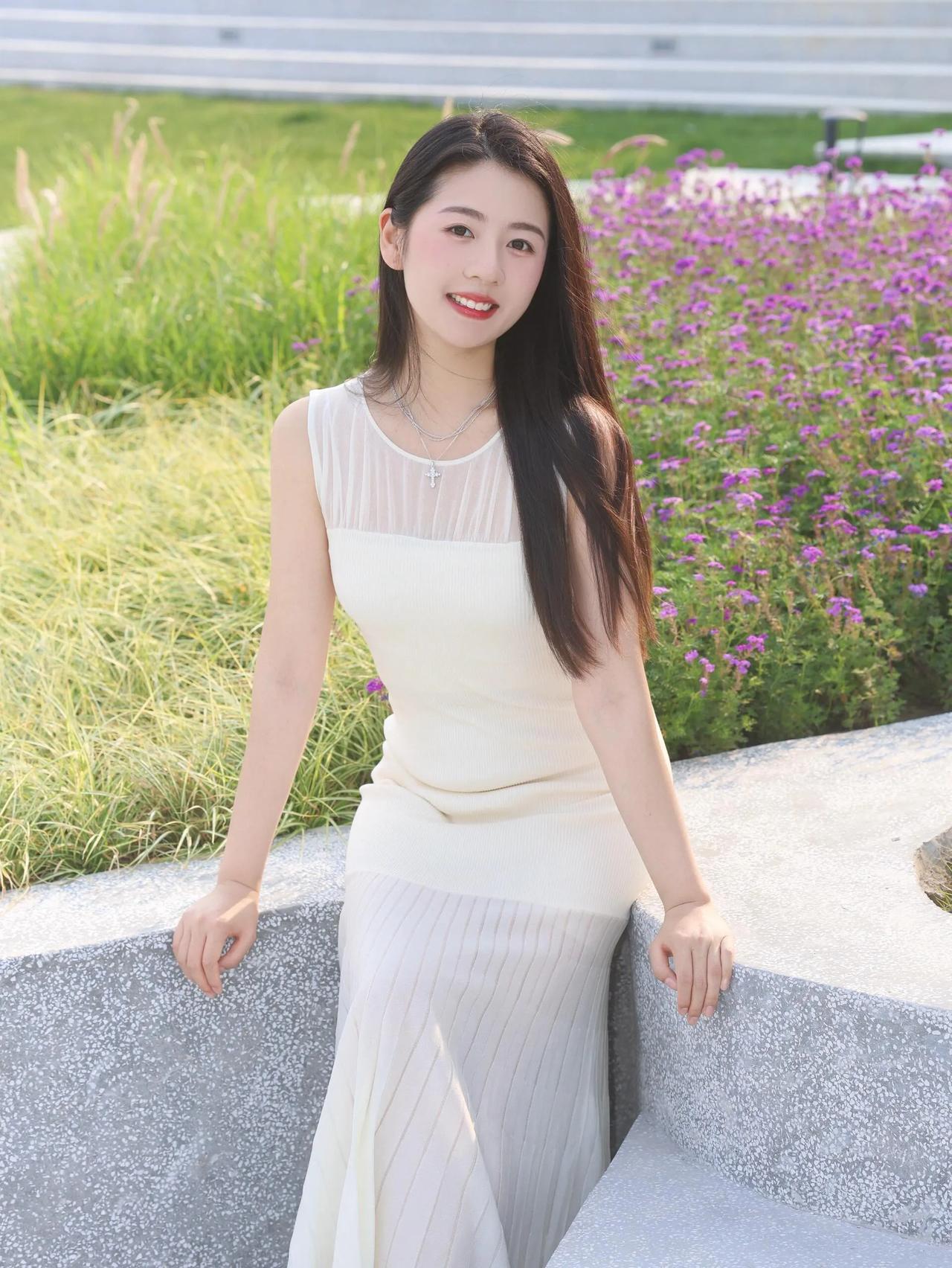 阳光下的微笑