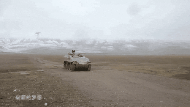 “国产鼹鼠”小型履带突击车，从万众瞩目到销声匿迹，只恨生不逢时！