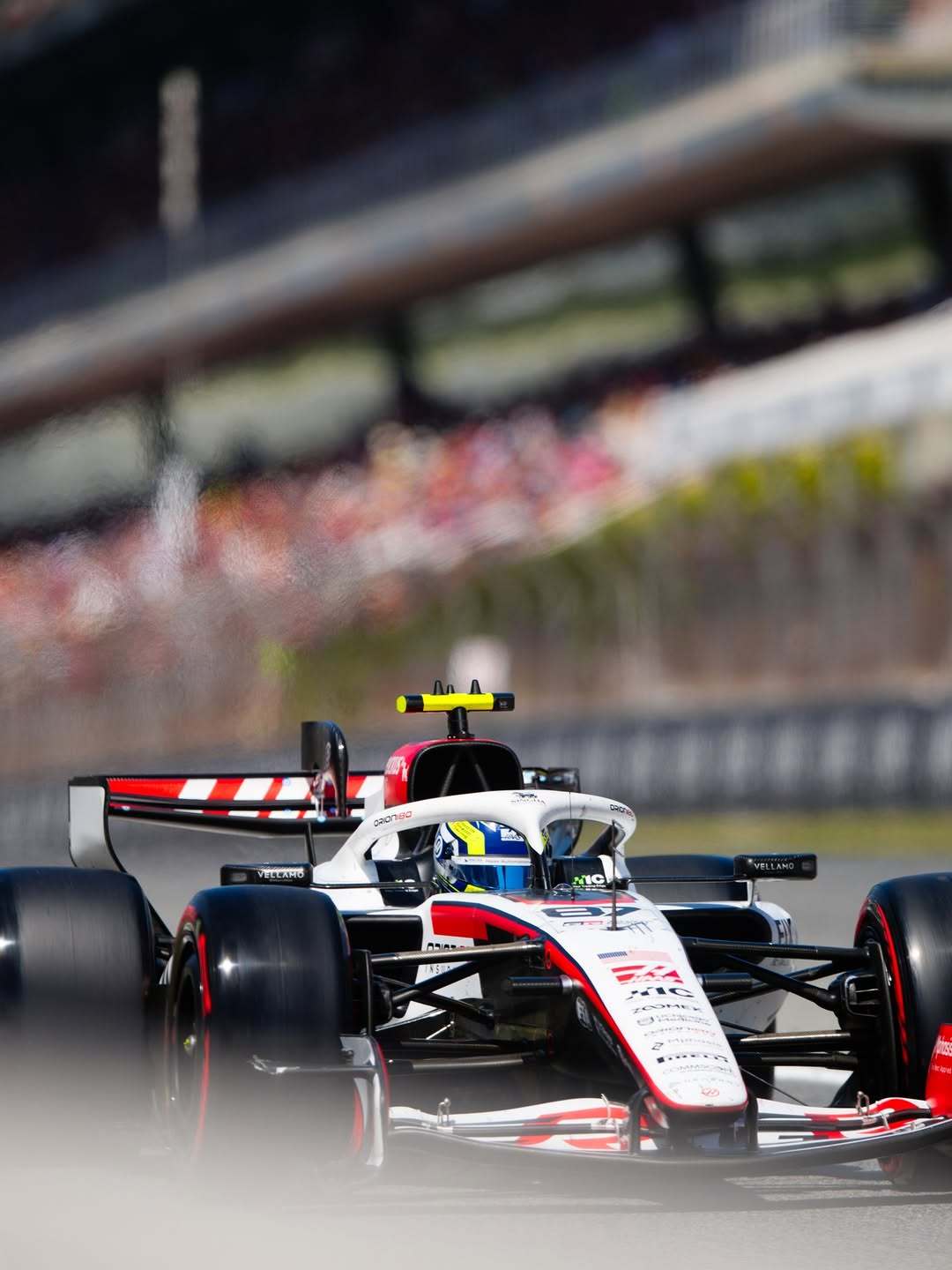 就让巴塞罗那的往事随风都随风🫰📷哈斯F1车队2026F1巴塞罗那大奖赛