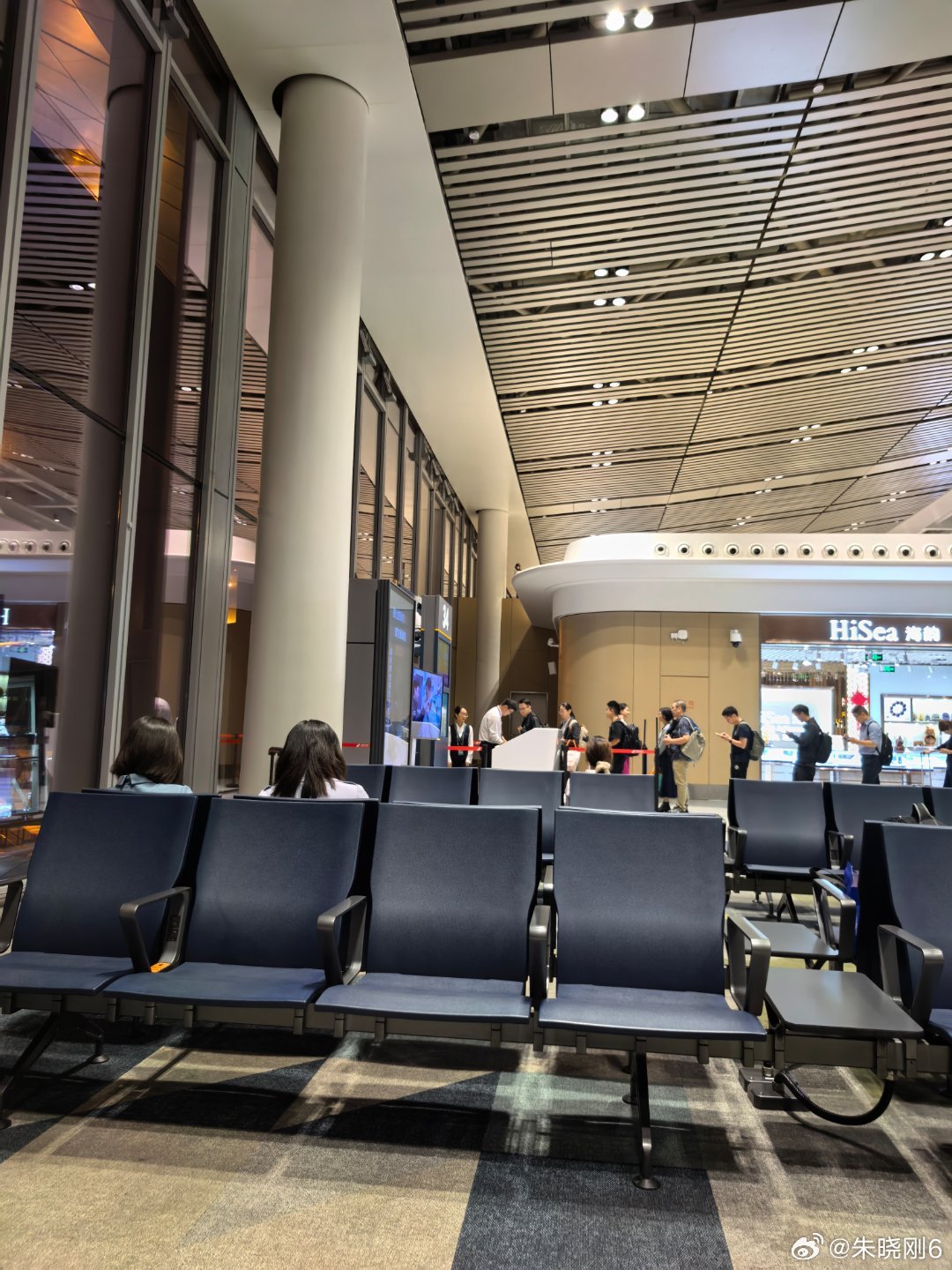 归心似箭，这时候要和球队在一起[加油][加油]​​​