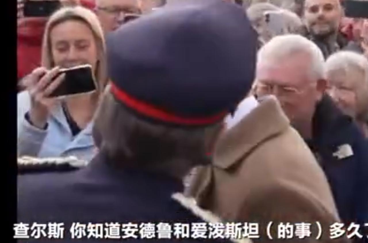 这下好了，爱泼斯坦案，把查尔斯都牵扯进来了当年这事儿明显是女王的锅，和老查还