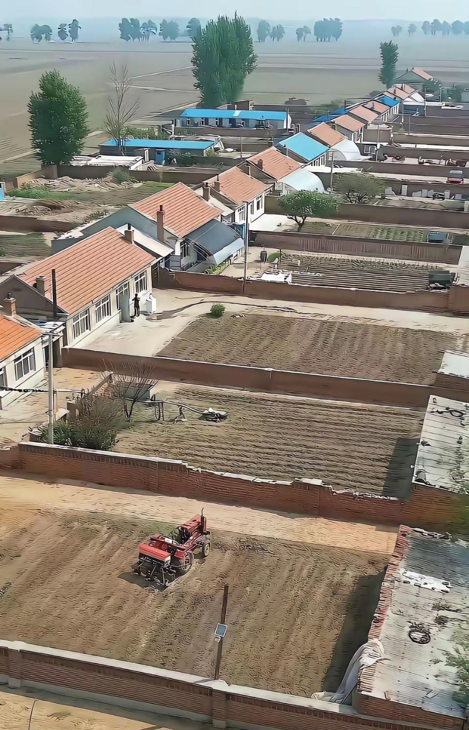 你能看出来这是中国哪里的农村吗？像不像河南地区的？
