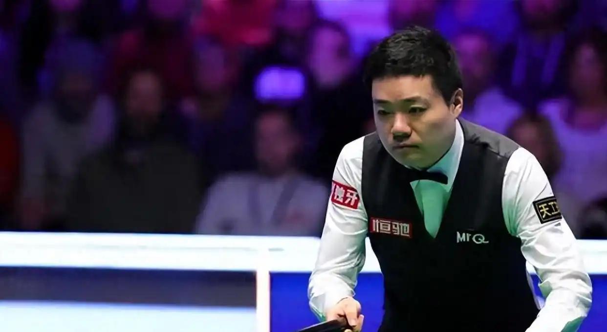 牛爆！2.3斯诺克香港开赛，中国选手开门红藏底气谁能想到斯诺克世界大奖赛首次