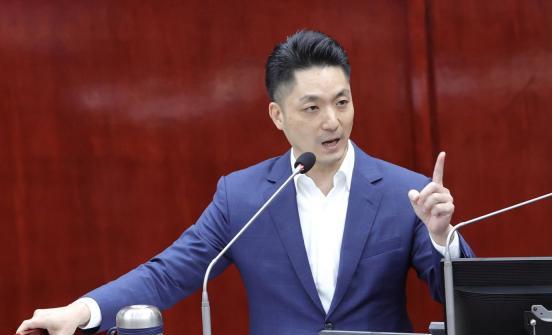 蒋万安将赴陆参访，赖当局威胁不准参加阅兵，我国防部已表态。9月25日，台北市市长