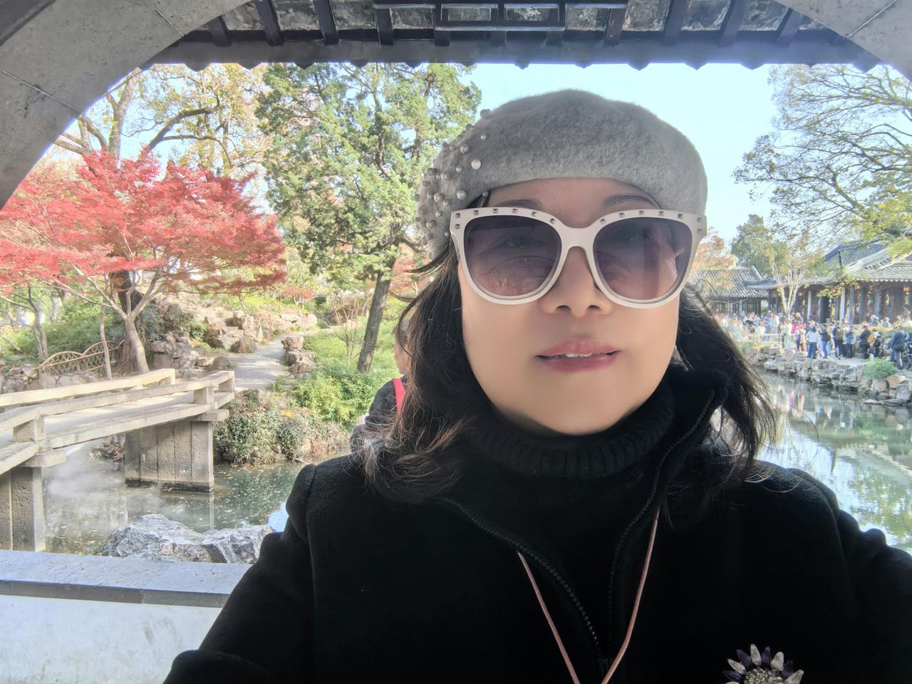 分享一张最近随手拍的照片江南古镇无论白天还是夜晚都是那么的迷人美丽[玫瑰][玫瑰