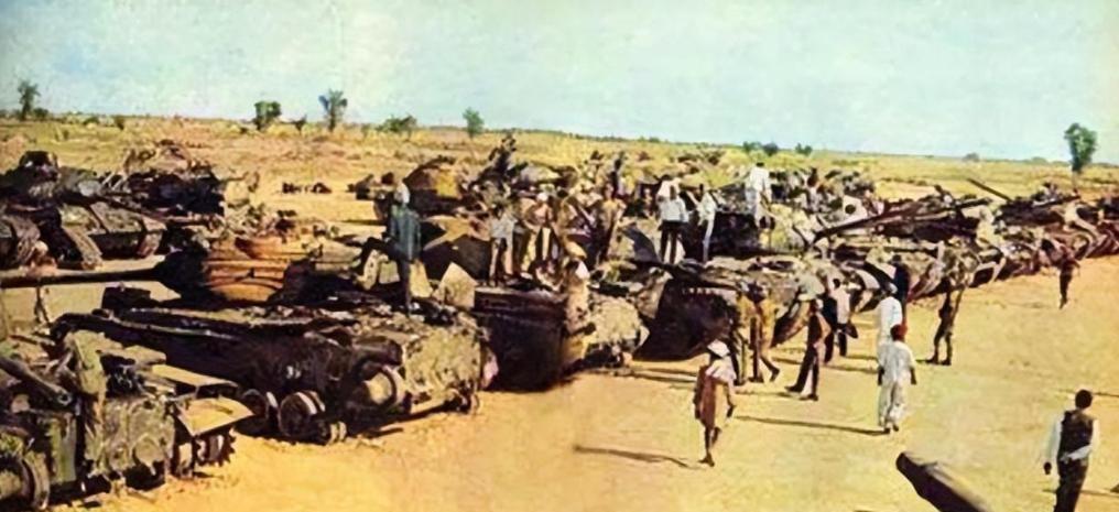 1965年印巴战争期间，中国鼎力支援巴基斯坦，毛主席对印度发出72小时内撤军“最