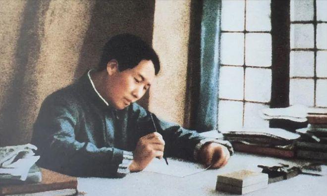 早年跟随毛主席的同志，并非一开始就意识到他的天才，不同人看清这一点的时间，恰好对