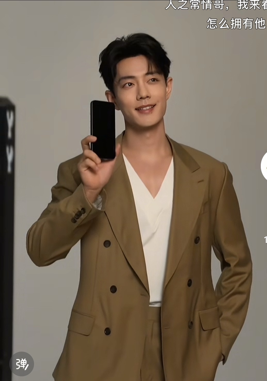 同一件衣服要拍多少广告啊[笑着哭]​​​