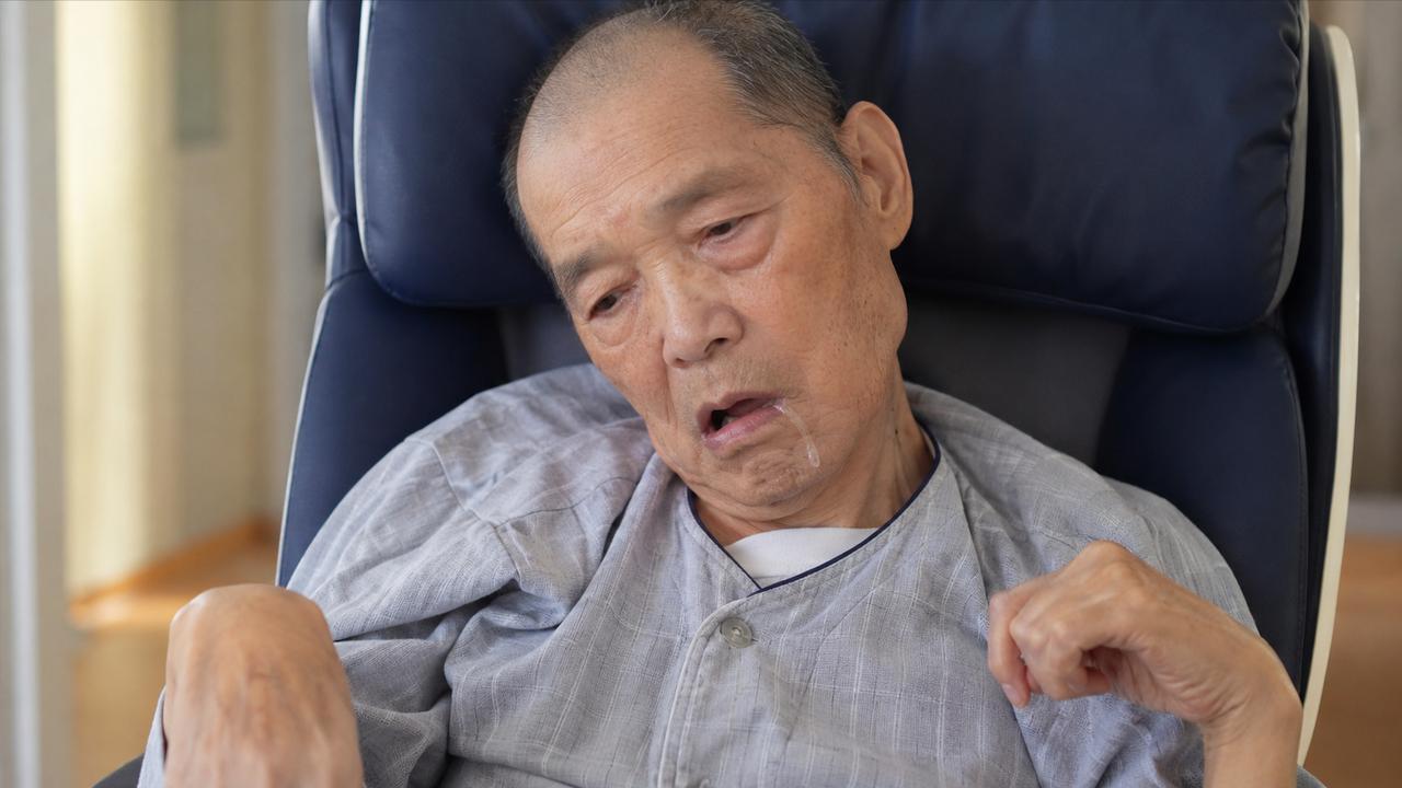 脑梗之后走路打晃，独自生活成难题，一味药酒，打通淤堵恢复自理世上本无病，只是