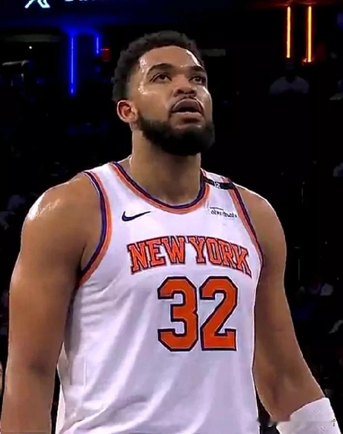 适者生存！！！2015年选秀前十顺位只剩下3人还在打NBA！！！唐斯：2015