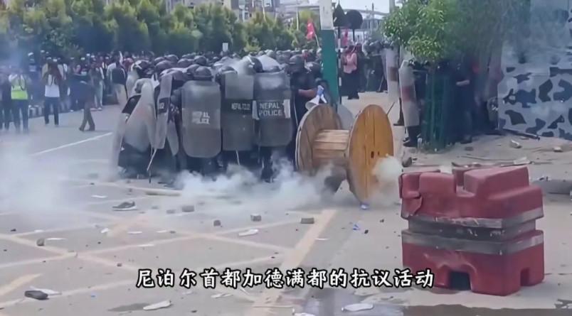 尼泊尔政府也学坏了政府对民众的管理，应该越来越宽松越来越自由才对，才是顺应时代