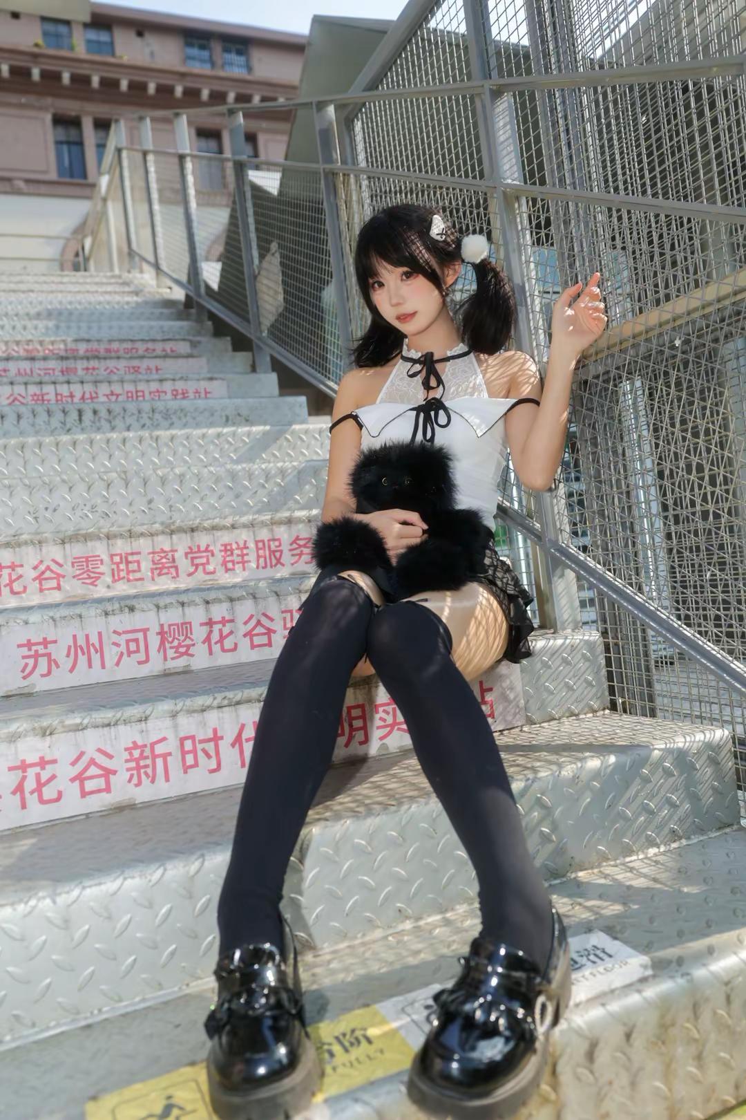 萌到临头还在犯呆！ÒωÓ。citygirl穿搭广角街拍街头甜心风ootd街