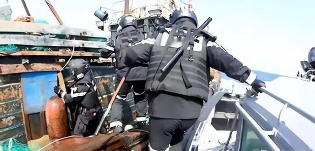 闹出人命了！5月9日黄海争议海域突然炸锅！韩国海警联合海军采取强硬行动，在白翎岛