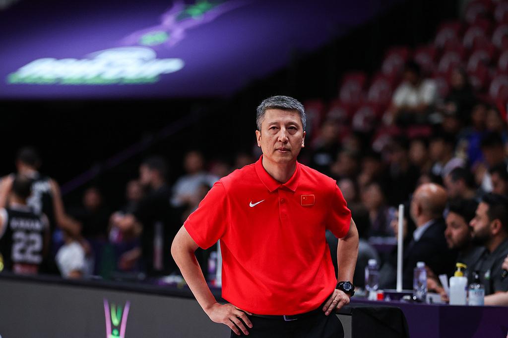 爆！邵佳一接掌国足帅印！执教不到50场，能复制郭士强奇迹？国足换帅终有结果