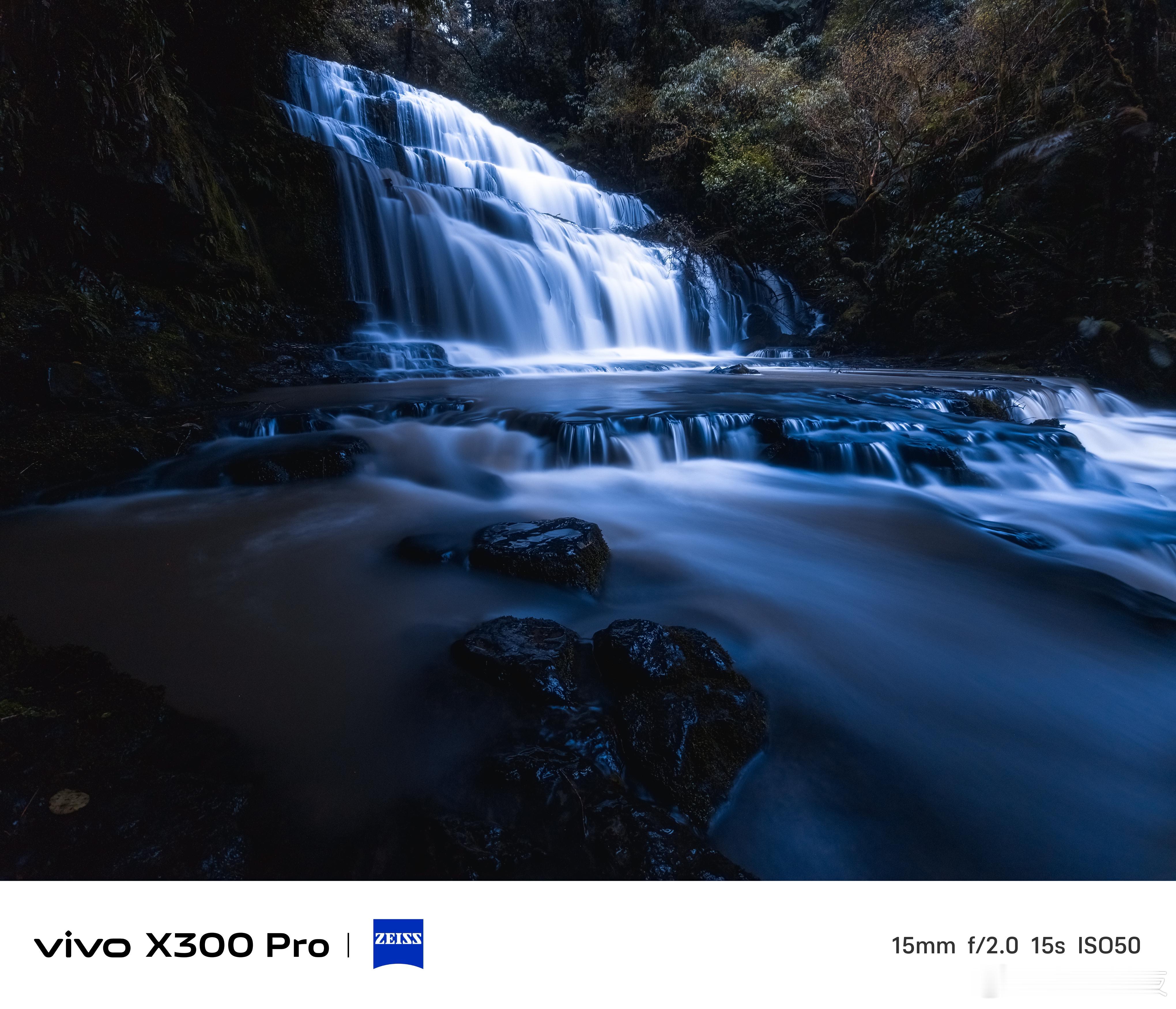 为什么身边的人拍照都在换vivo其实原因很简单，那就是vivo的影像确实越来越强