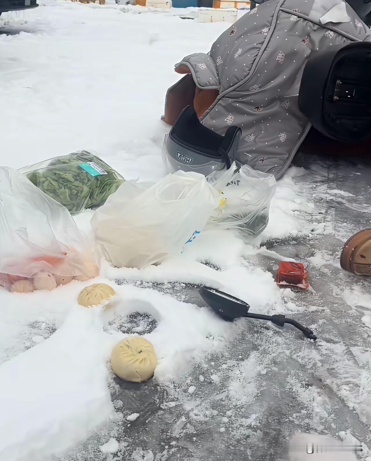 爆了一地装备，注意安全