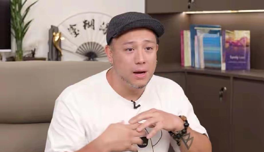 突发！港星张致恒再曝婚变，全家负债度日，无奈低价公开求工作