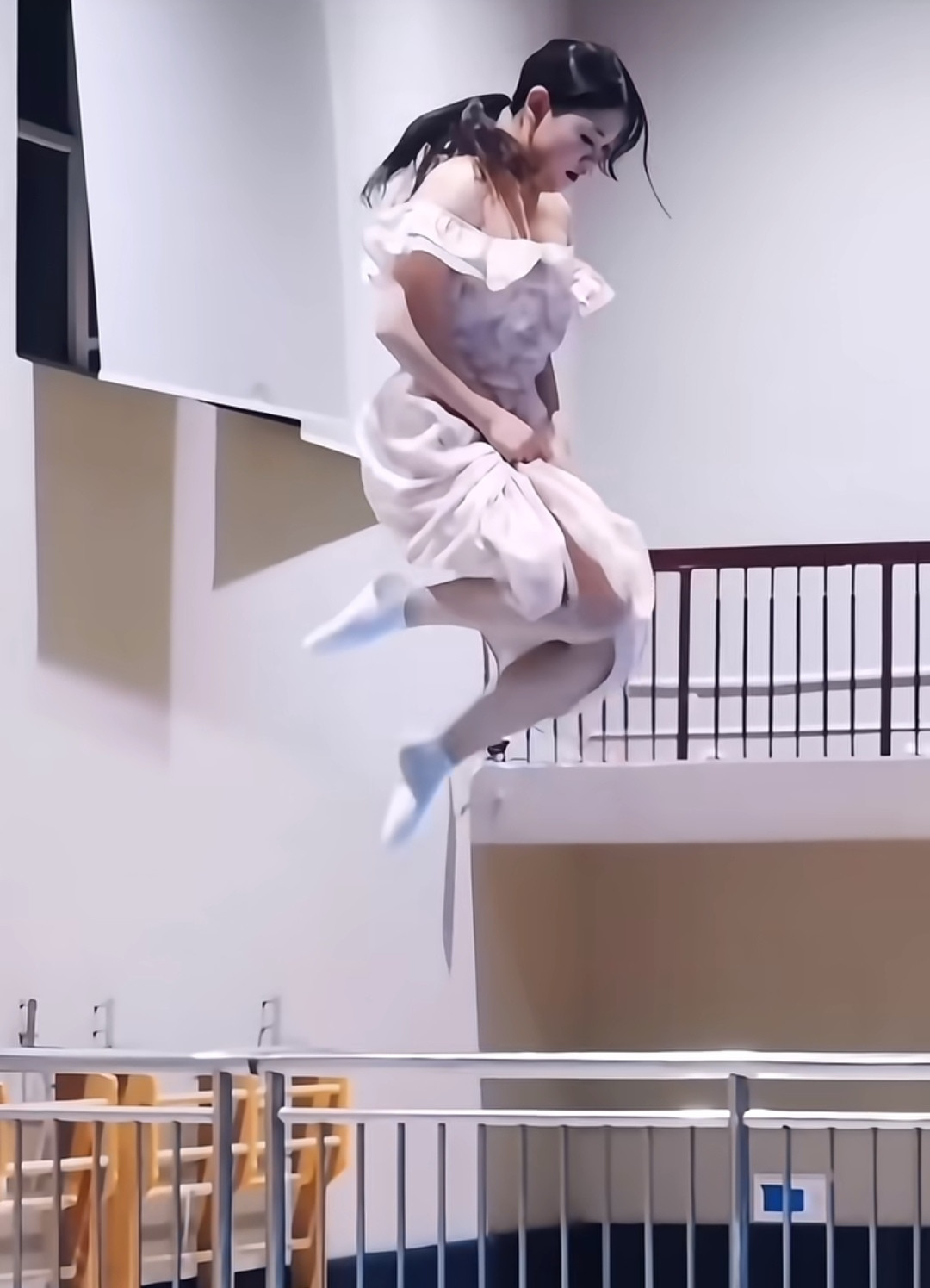 看过傅园慧爸爸的话，才发现家齐妈妈真的很不及格！傅园慧爸爸说：女儿在哪里训练，他们就去哪里租房子，住