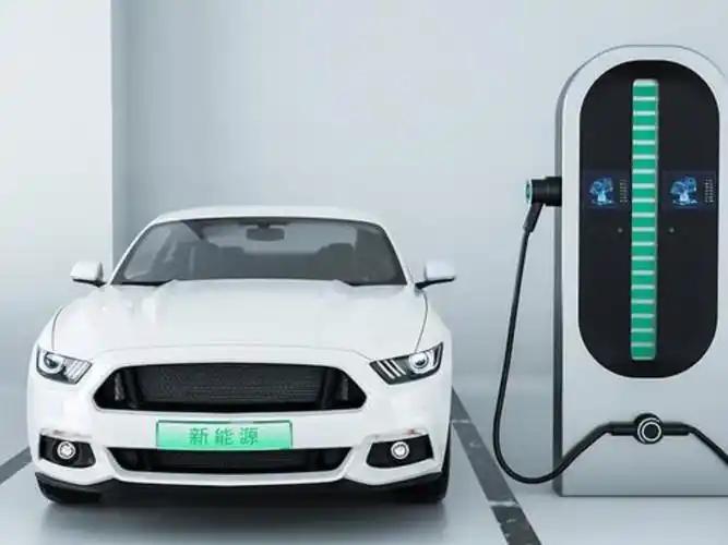 教授放话：电车20年内必被淘汰！他的理由很现实：油车背后是万亿级的税收盘子和