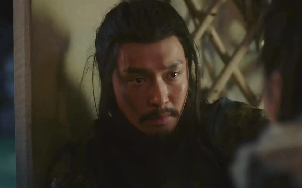 明英宗朱祁镇这个人明明那么昏庸无能，可为什么他被瓦剌俘虏过去之后，身边那些人的态