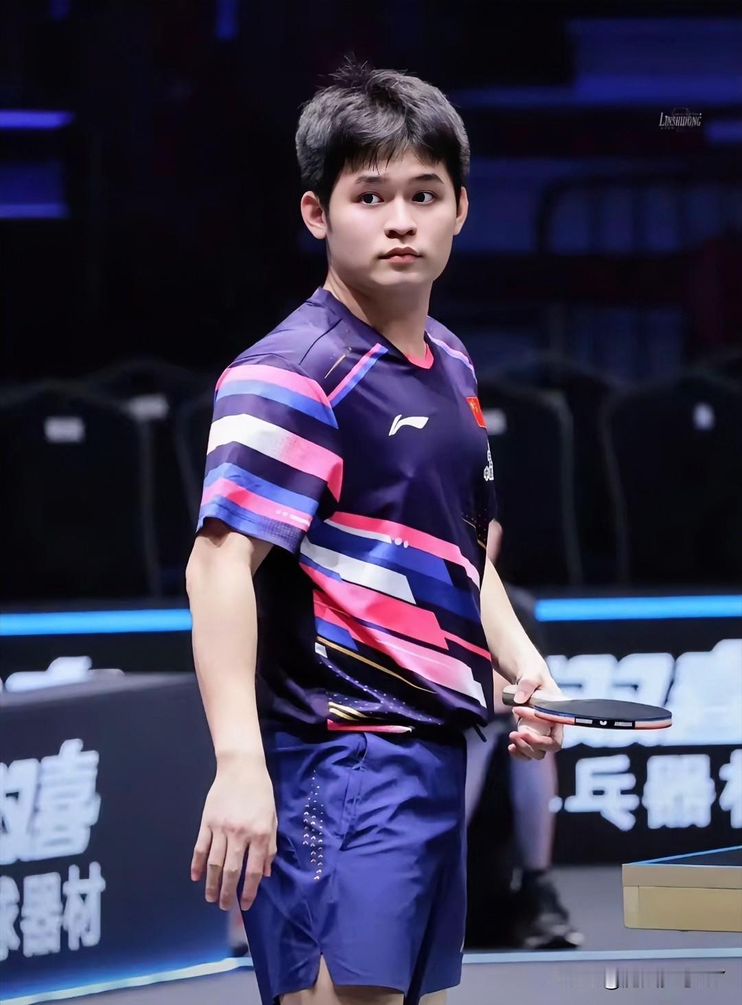 我算是搞明白了！其实林诗栋能赢梁靖崑是有原因的，不知道大家注意了没，那就是