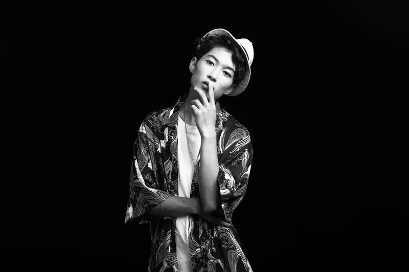 CBA赛场上从不缺精彩瞬间。在粤沪大战里，上海队虽赢下比赛，但赛后外援洛夫顿径直