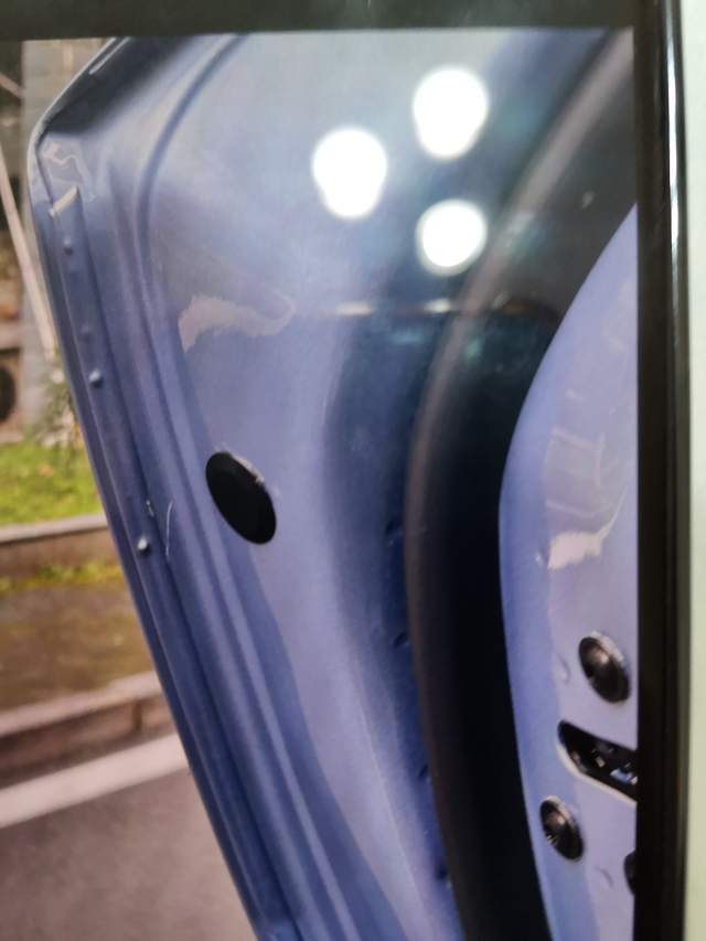 刚提的宋PLUSDMi一周后开后门问题刚用车一周，开了200公里发现后门有问