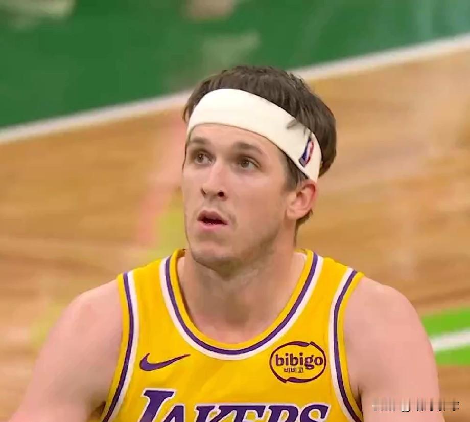 不知不觉！！！2021届又有3位球员打出了全明数据表现！！！里夫斯：27岁，身