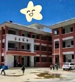 朋友的女儿高考636分，填报了武汉大学，勾选了服从调剂。结果通知书一到，孩子被调