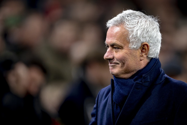 穆帅: 不希望有人为里奥斯缺阵哭泣 祝贺葡萄牙U17赢得世界杯