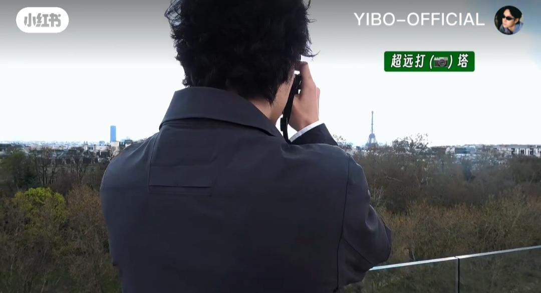哈哈哈哈哈哈，笑死了[笑着哭]咋这么可爱呢？如此敬业、专业、专心致志努力用各种造